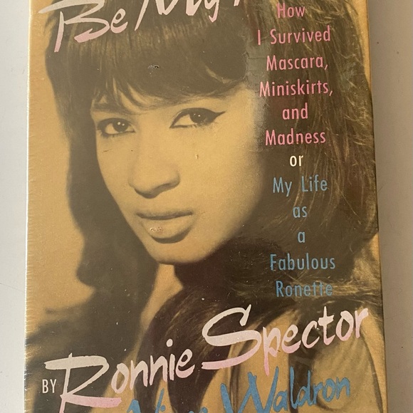 NEW SEALED Be My Baby read by Ronnie Spector Vince Waldron Audio Cassette book - Picture 2 of 4